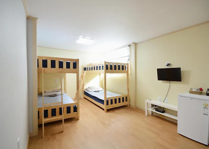 Гостевой дом Sunnyhill Hongdae