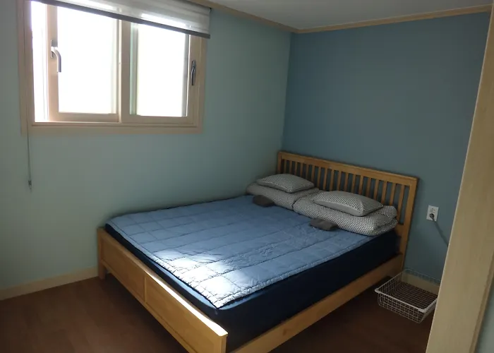 Sunnyhill Hongdae Гостевой дом Сеул