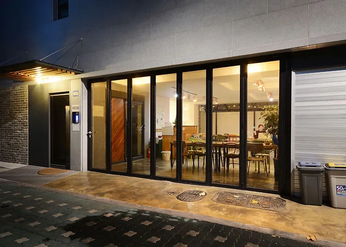 Гостевой дом Sunnyhill Hongdae 3*