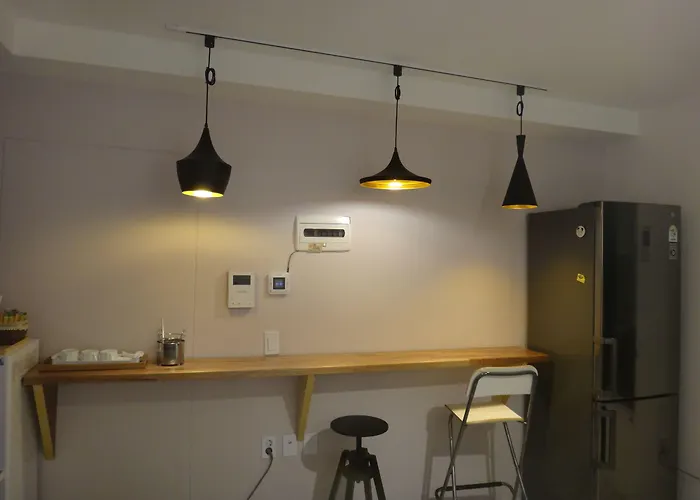 Sunnyhill Hongdae Гостевой дом Сеул